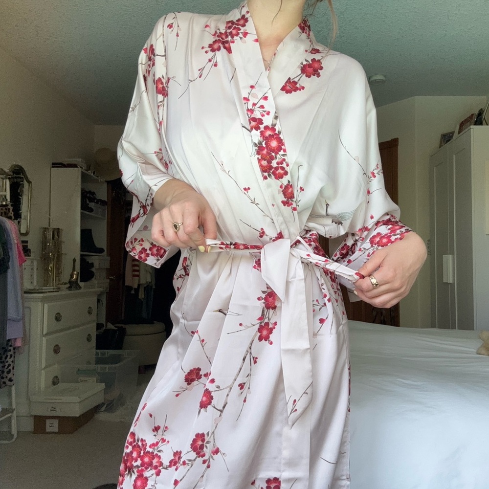 Pale Pink & Red Cherry Blossom Satin Kimono Dress… - image 2
